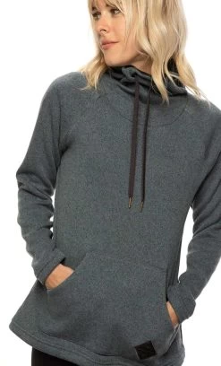 686 Ladies Balance Pull Over Fleece 2021-2022 -Ski clothing for me! 686 balance pull over fleece ladies 2021 2022 ski pro 814621491