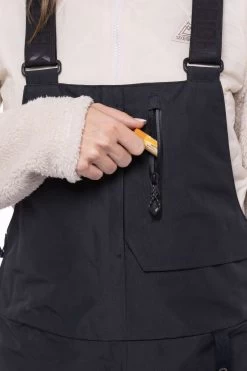 686 Ladies Geode Thermagraph Bib 2022-2023 34 686 Ladies Geode Thermagraph Bib 2022-2023 -Ski clothing for me! 686 ladies geode thermagraph bib 2022 2023 ski pro 809836905 7bad2e07 d571 43d0 aa61 319c587151ed