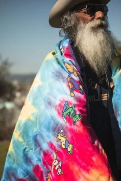 686 X Grateful Dead Waterproof Hodded Puffer Blanket 2022-2023 -Ski clothing for me! 686 x grateful dead waterproof hodded puffer blanket 2022 2023 ski pro 15873661