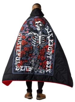 686 X Grateful Dead Waterproof Hodded Puffer Blanket 2022-2023 -Ski clothing for me! 686 x grateful dead waterproof hodded puffer blanket 2022 2023 ski pro 242375244