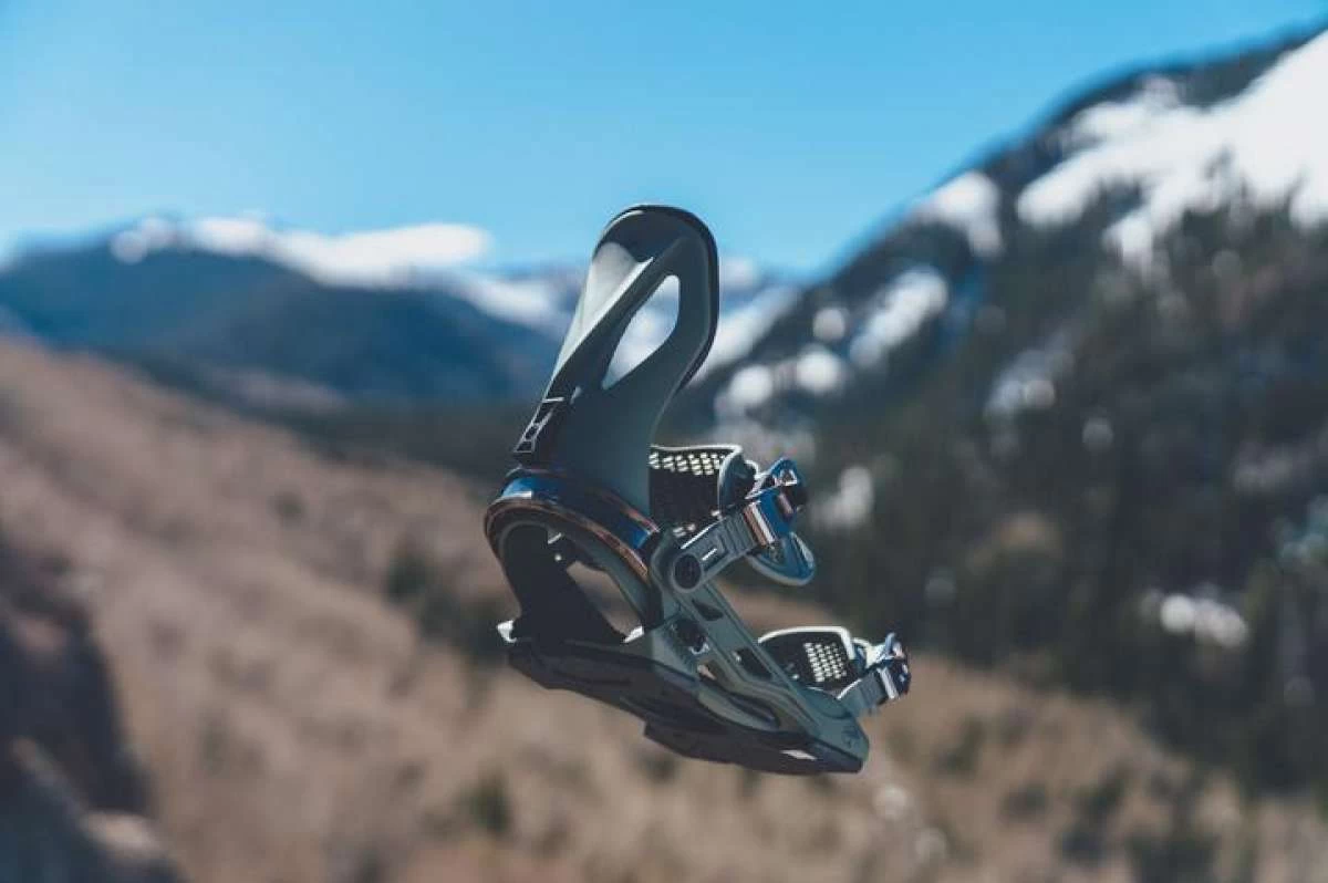 Arbor Cypress Snowboard Bindings 2021-2022 17 Arbor Cypress Snowboard Bindings 2021-2022 - Image 15