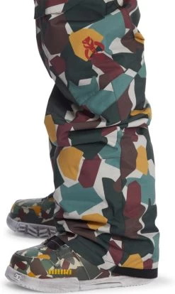 DC Star Wars Banshee Insulated Pant 2022-2023 -Ski clothing for me! dc star wars banshee insulated pant 2022 2023 ski pro 791112544