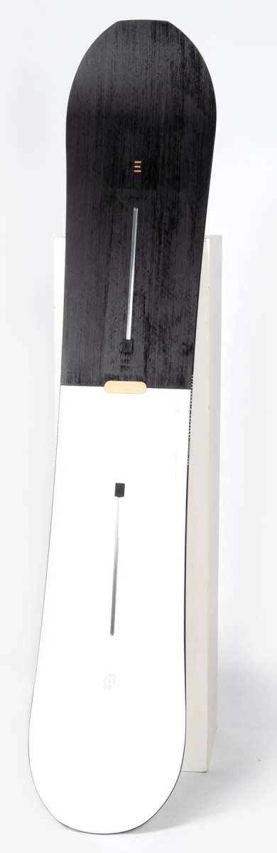 Endeavor Pioneer X Niels Bendtsen Snowboard 2022-2023 4 Endeavor Pioneer X Niels Bendtsen Snowboard 2022-2023 - Image 2