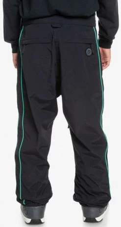 Quiksilver Snow Down Shell Pant 2022-2023 17 Quiksilver Snow Down Shell Pant 2022-2023 -Ski clothing for me! quiksilver snow down shell pant 2022 2023 ski pro 166553039
