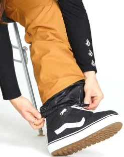 Volcom Ladies Hallen Shell Pant 2022-2023 16 Volcom Ladies Hallen Shell Pant 2022-2023 -Ski clothing for me! volcom ladies hallen shell pant 2022 2023 ski pro 36924560